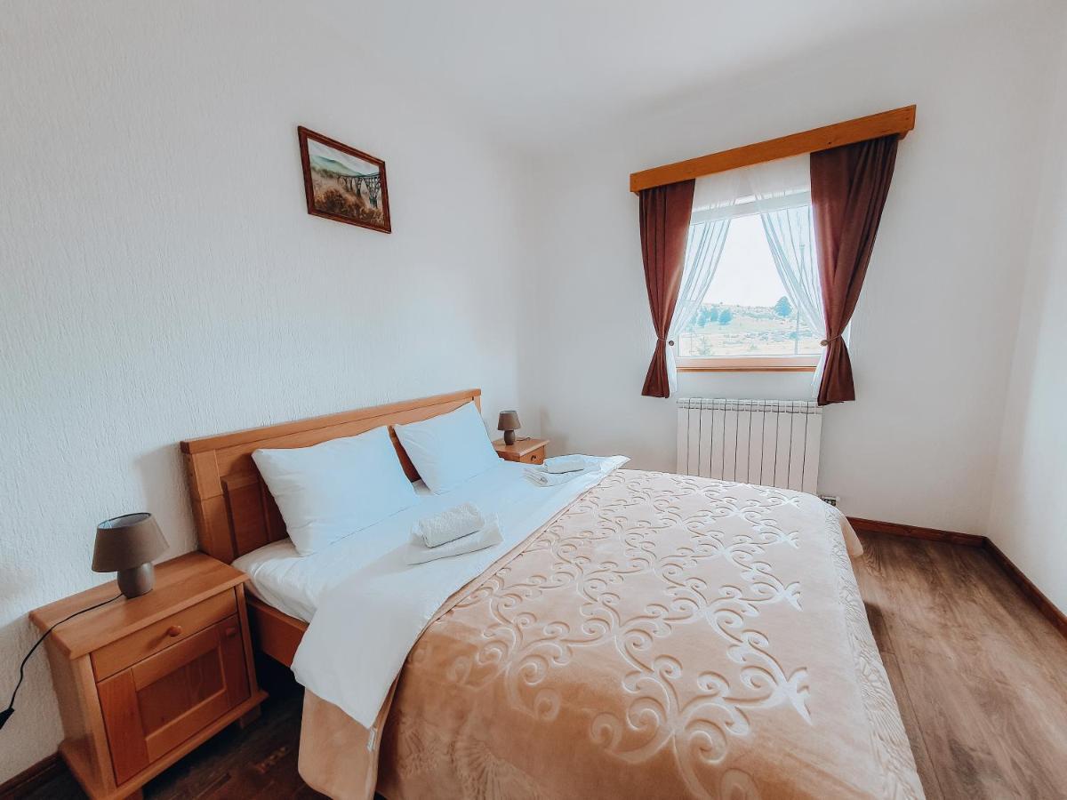 Apartmani Stari Gaj Zabljak  Ngoại thất bức ảnh